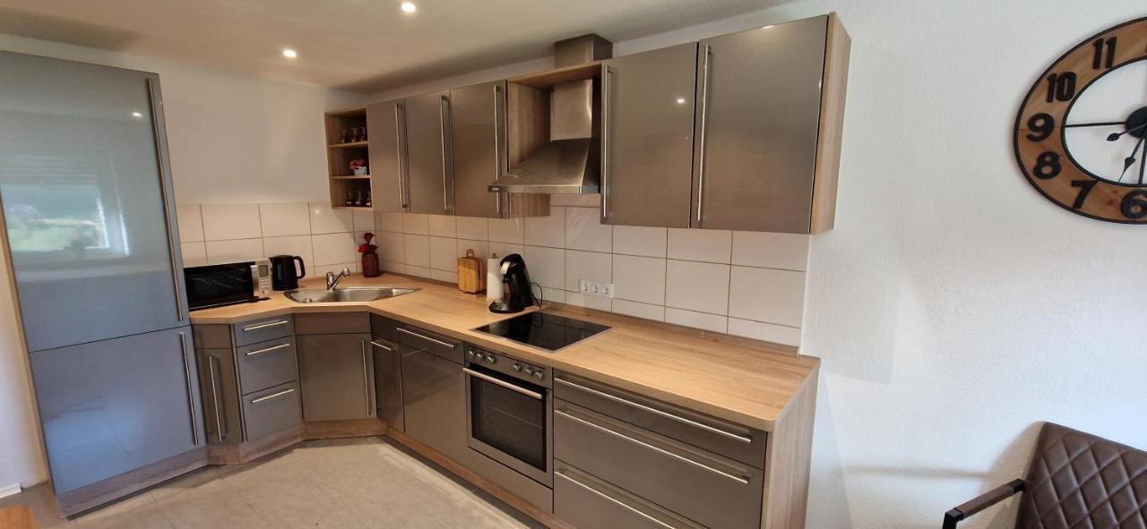 Renatas Ferienwohnung Wohnung David ザスバッハヴァルデン エクステリア 写真