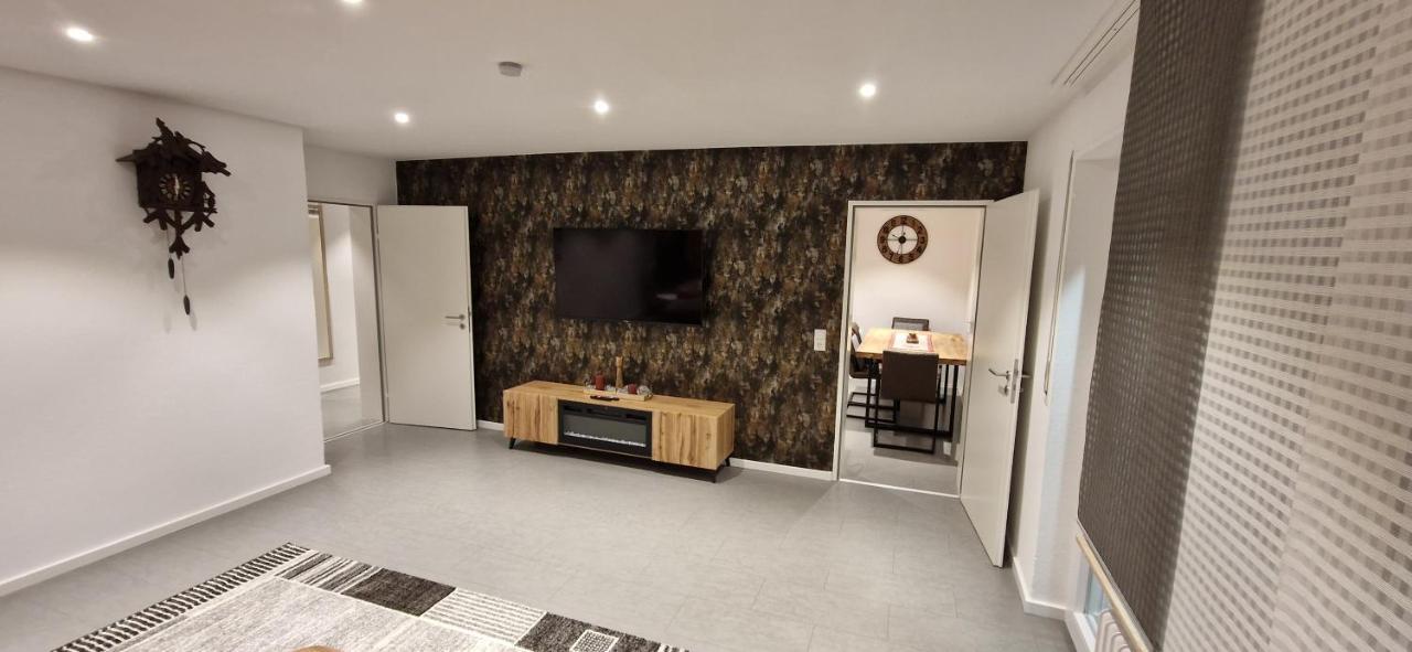 Renatas Ferienwohnung Wohnung David ザスバッハヴァルデン エクステリア 写真